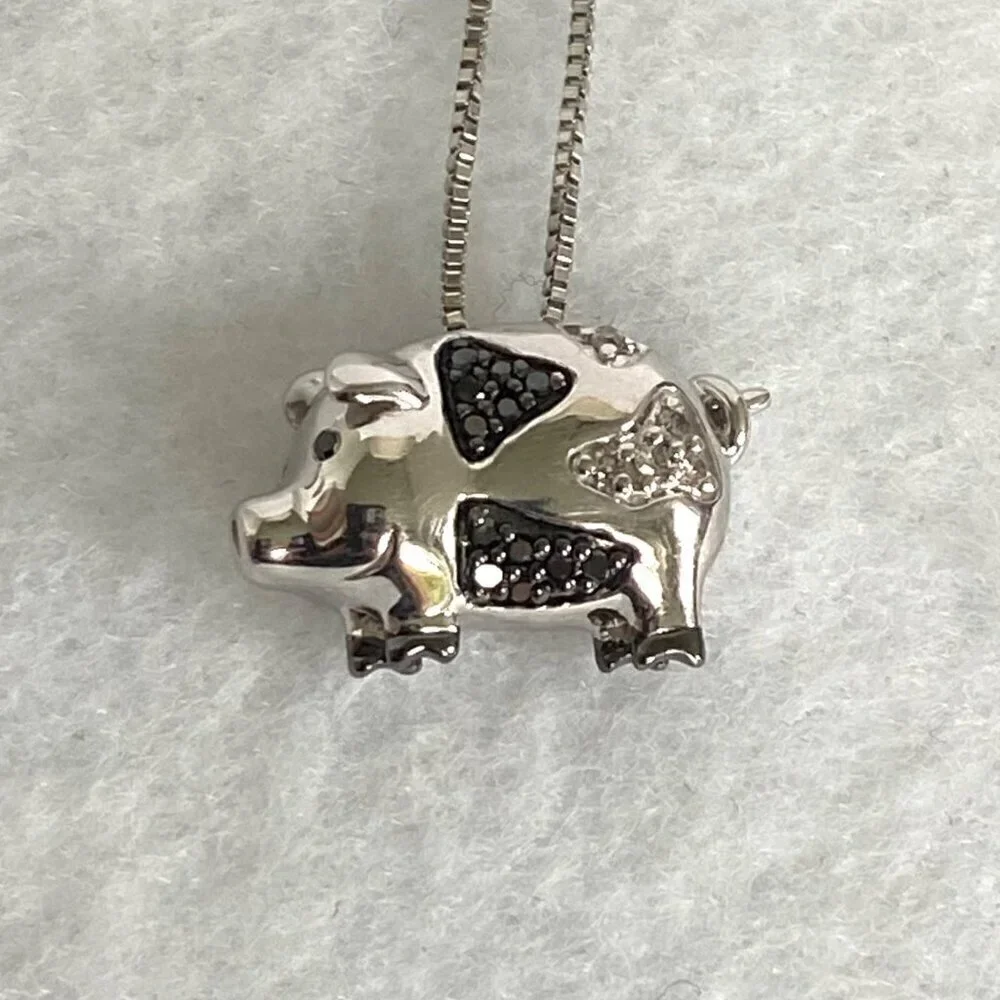 Sterling Silver 925 Black & White Diamond Pig Piggy Piglet Pendant Necklace 18
